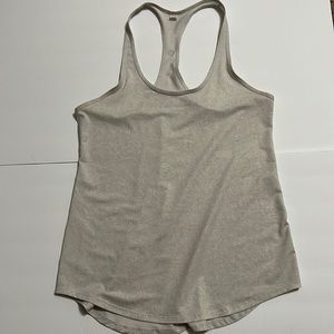 Lululemon size 4 paisley design tank top